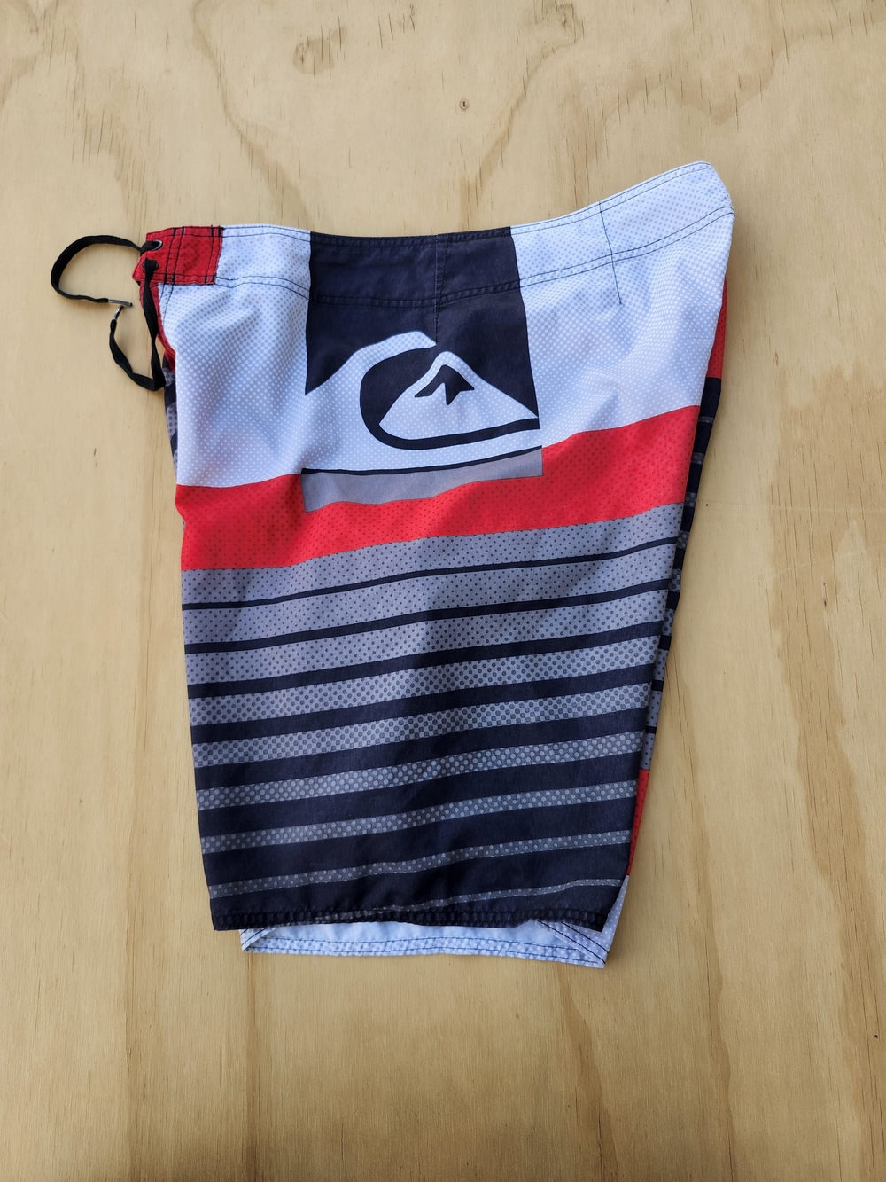 Quiksilver Men's Striped Board Shorts Red & Blue